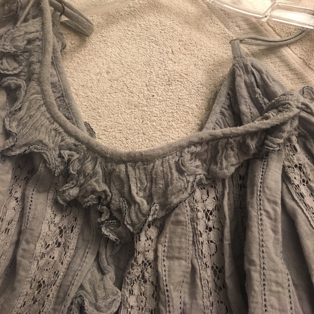 Free People off the shoulder strappy ruffle top M - Picture 8 of 8
