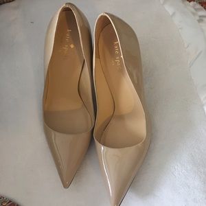 Kate spade nude patent heels