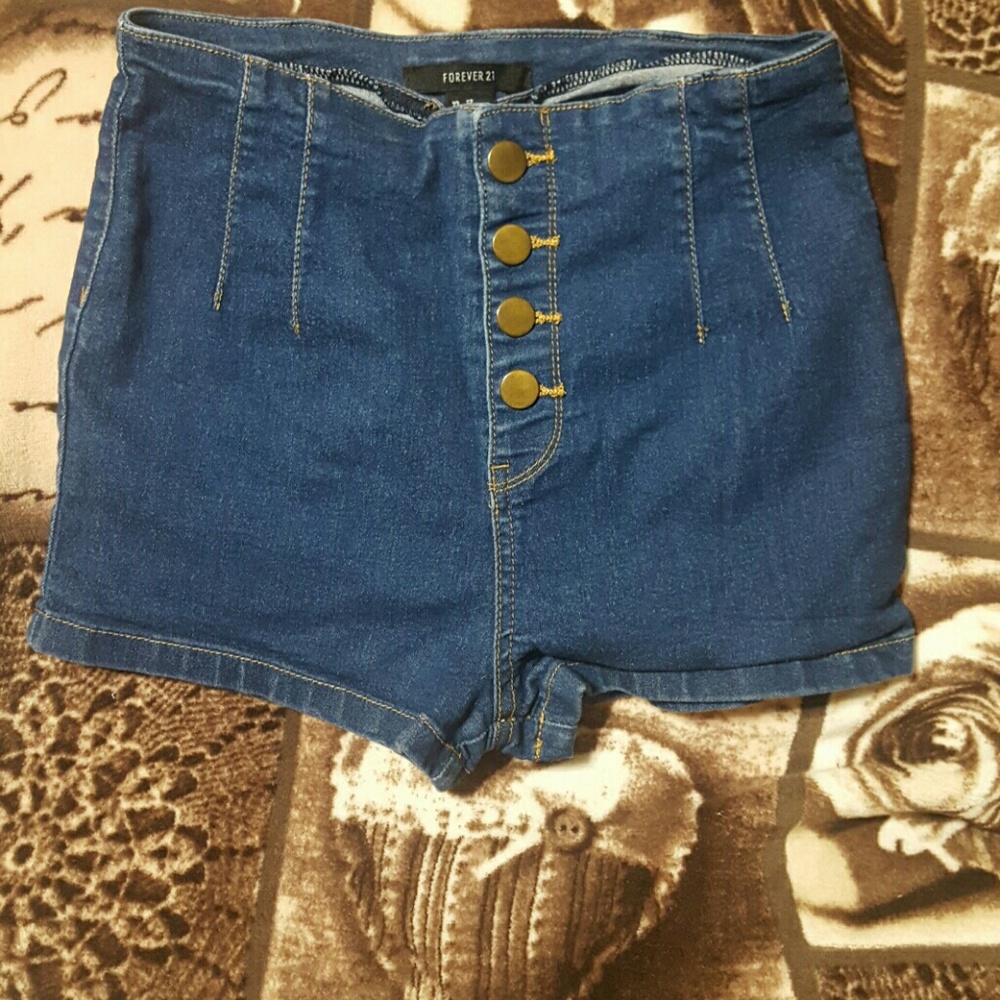high-waisted shorts