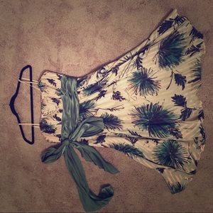 Beautiful cream, green and brown BCBG dress