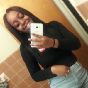 Meet your Posher, Kae