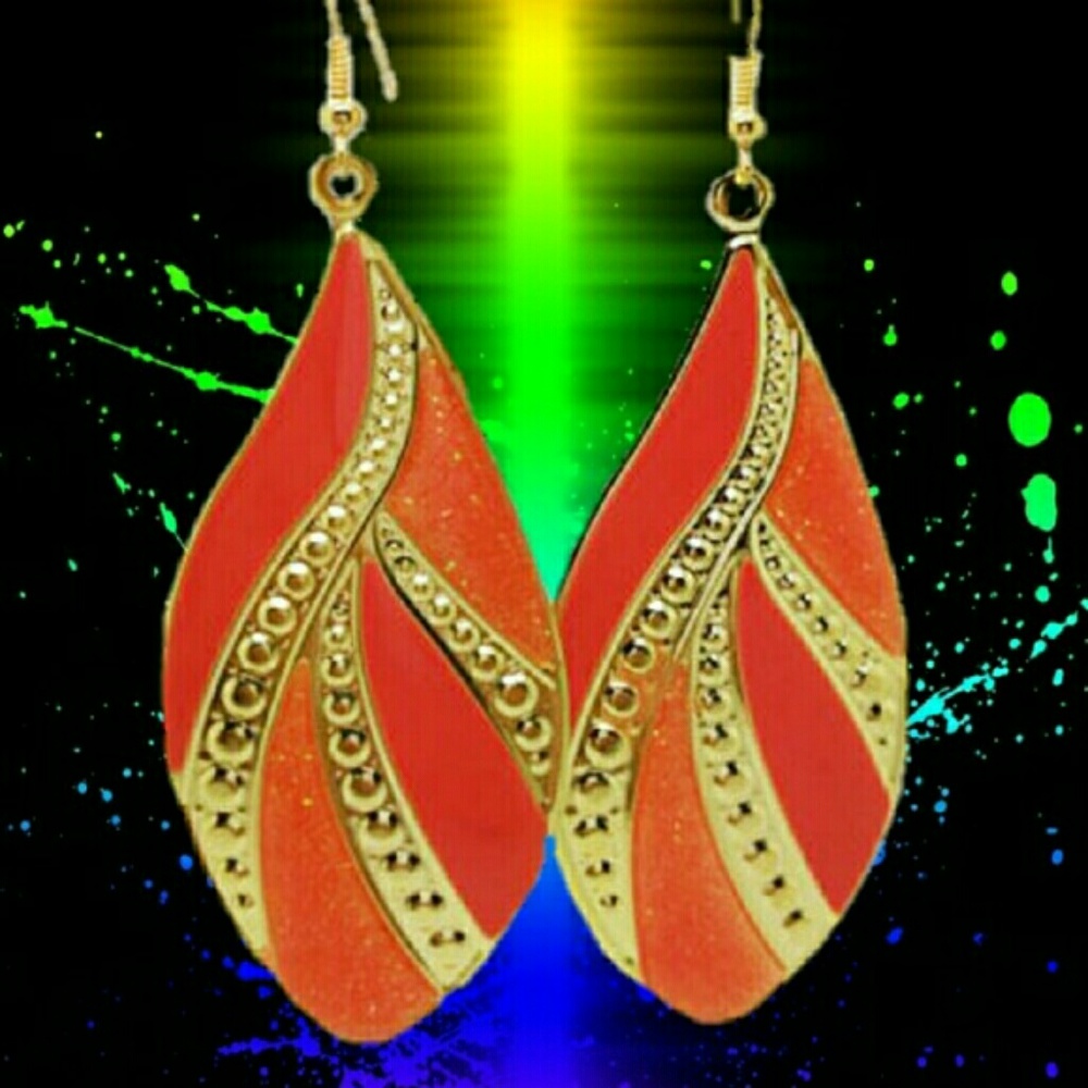 Boho Style Highly Enameled Earrings - Picture 3 of 4