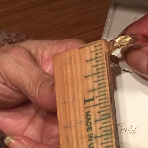 NWT 10K gold earrings - Picture 4 of 7