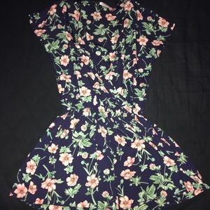 CUTE FLORAL ROMPER🌼