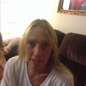 Meet your Posher, Pamela