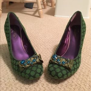 Poetic License London green felt heels