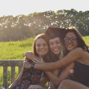 Meet your Posher, Anysa