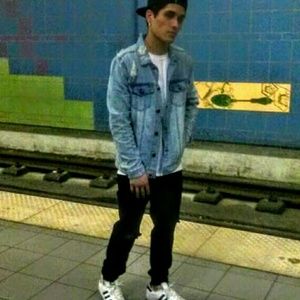 Meet your Posher, Jon