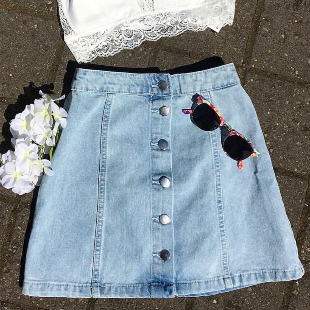 NWT light wash denim skirt