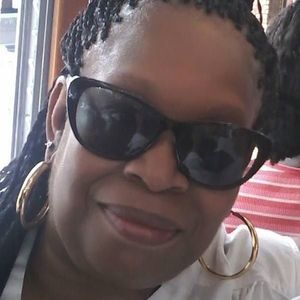 Meet your Posher, Joyce