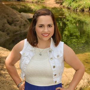 Meet your Posher, Elizabeth