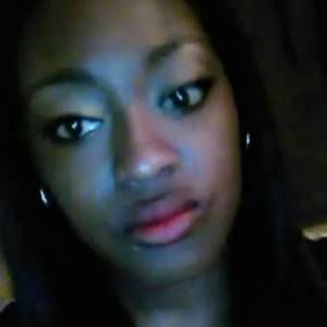 Meet your Posher, Tia