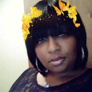 Meet your Posher, Ebone