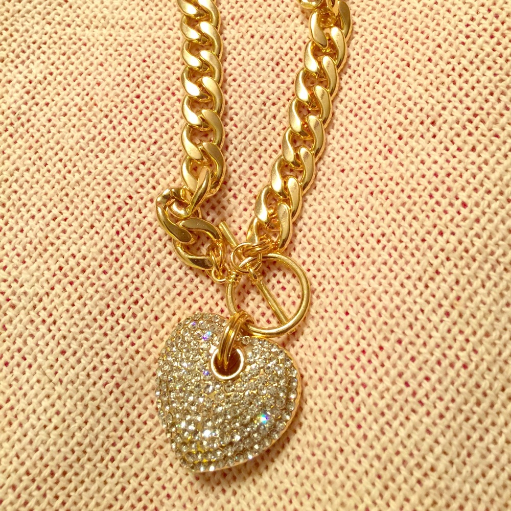 Jewelry - Picture 2 of 3