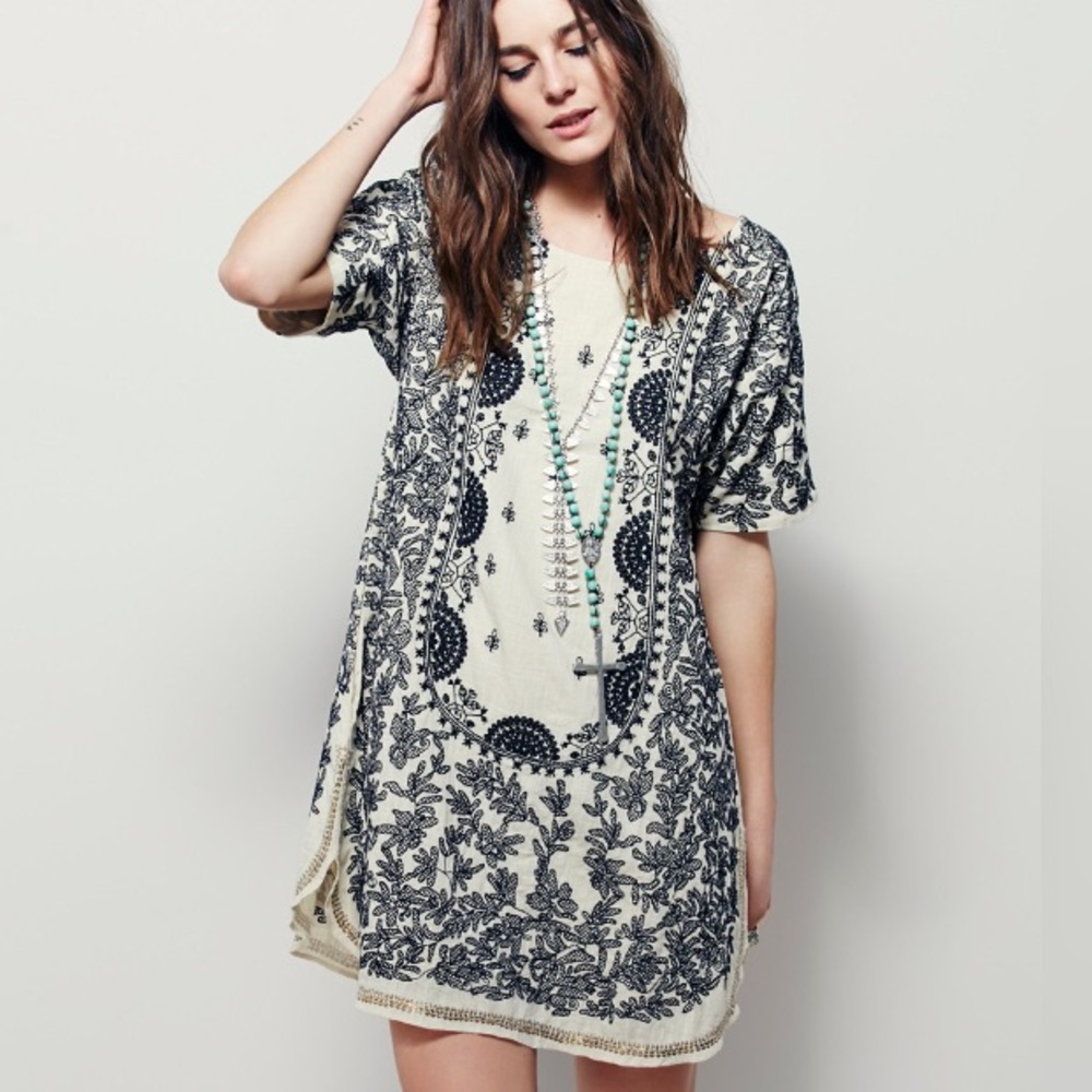 Embroidered Shift DRESS Sunday Afternoon Sheath - Picture 5 of 7