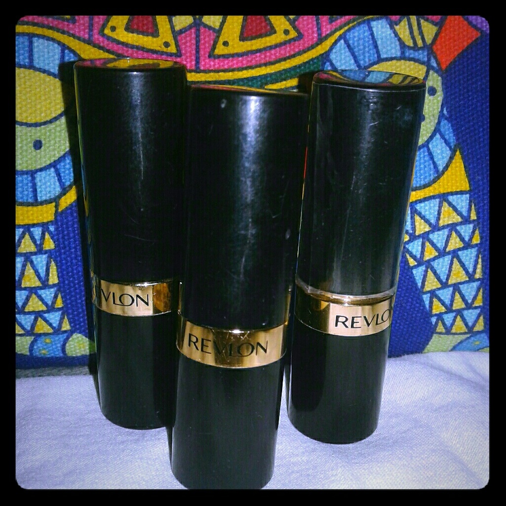 3 Revlon Lipsticks