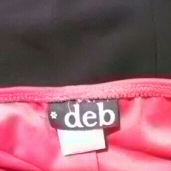 Red Dress - Picture 3 of 4