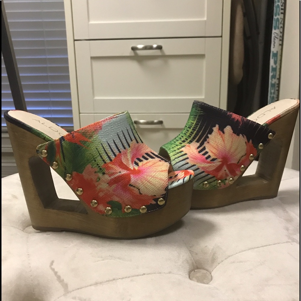 High heel wedge sandal