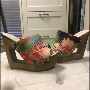 High heel wedge sandal