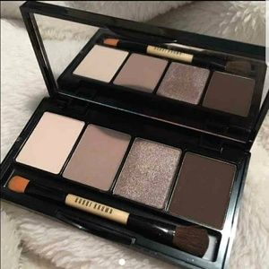 Bobbie Brown eyeshadow palette