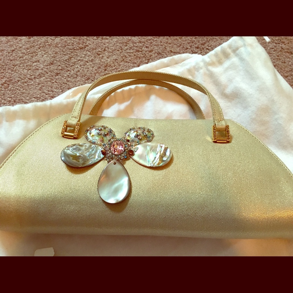 Badgley Mischka Sparkle clutch