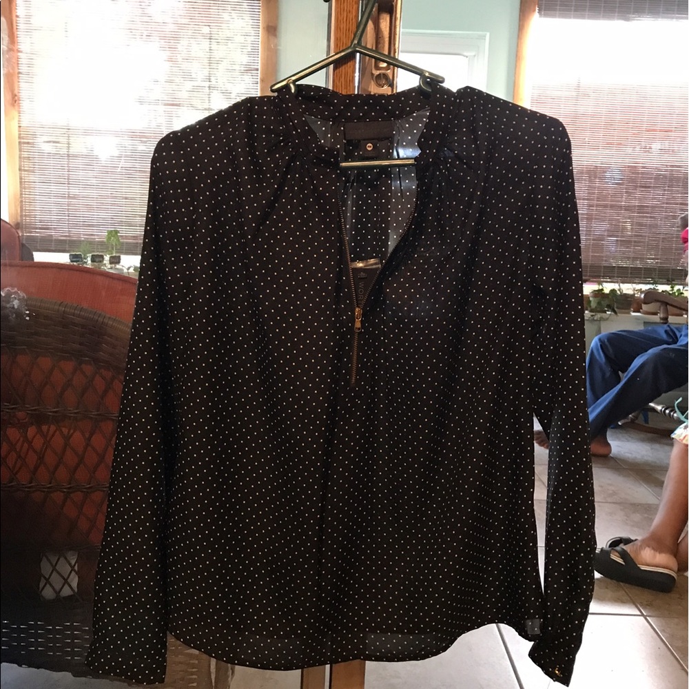 Long sleeve blouse w/ zipper front