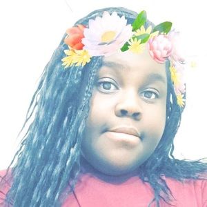 Meet your Posher, Dana