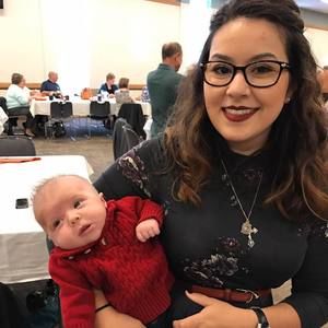 Meet your Posher, Alexis