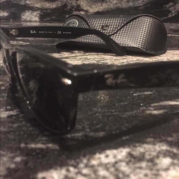 Polarized Ray Bans , Like New! - Picture 2 of 4