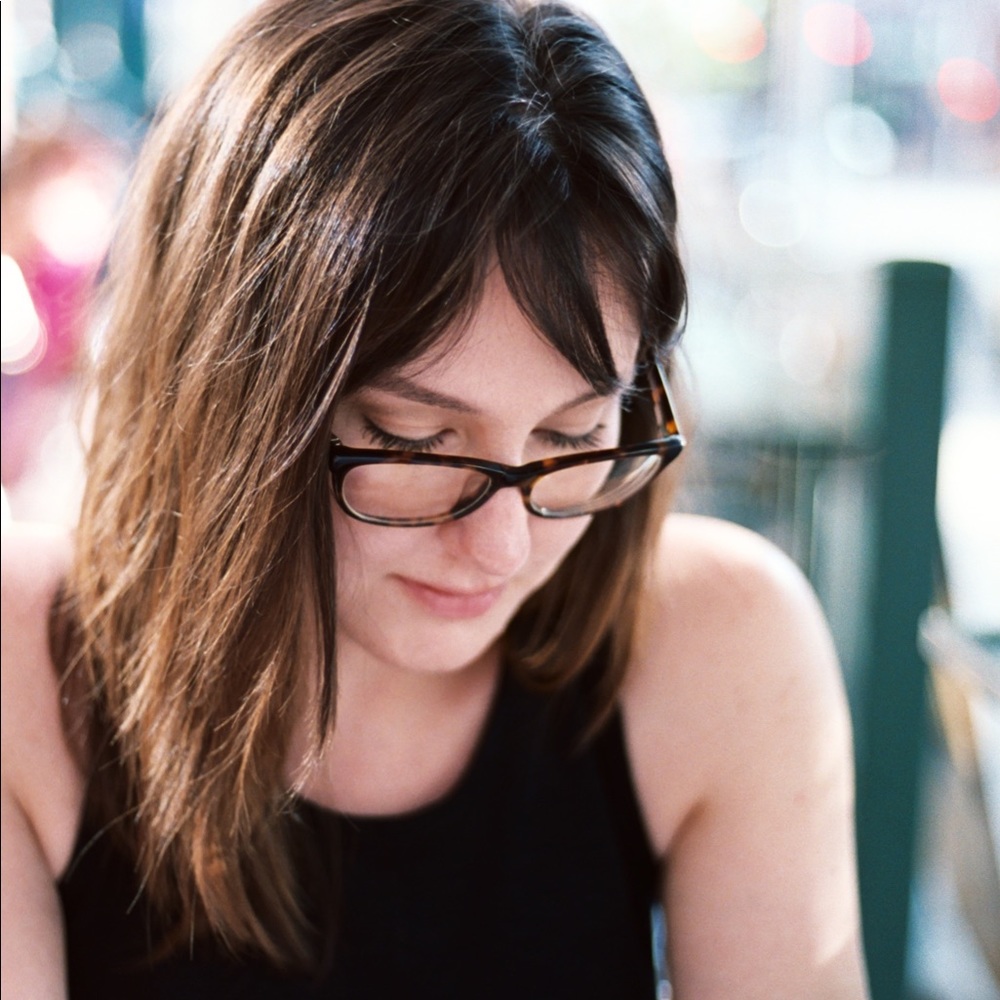 Meet your Posher, Brittney