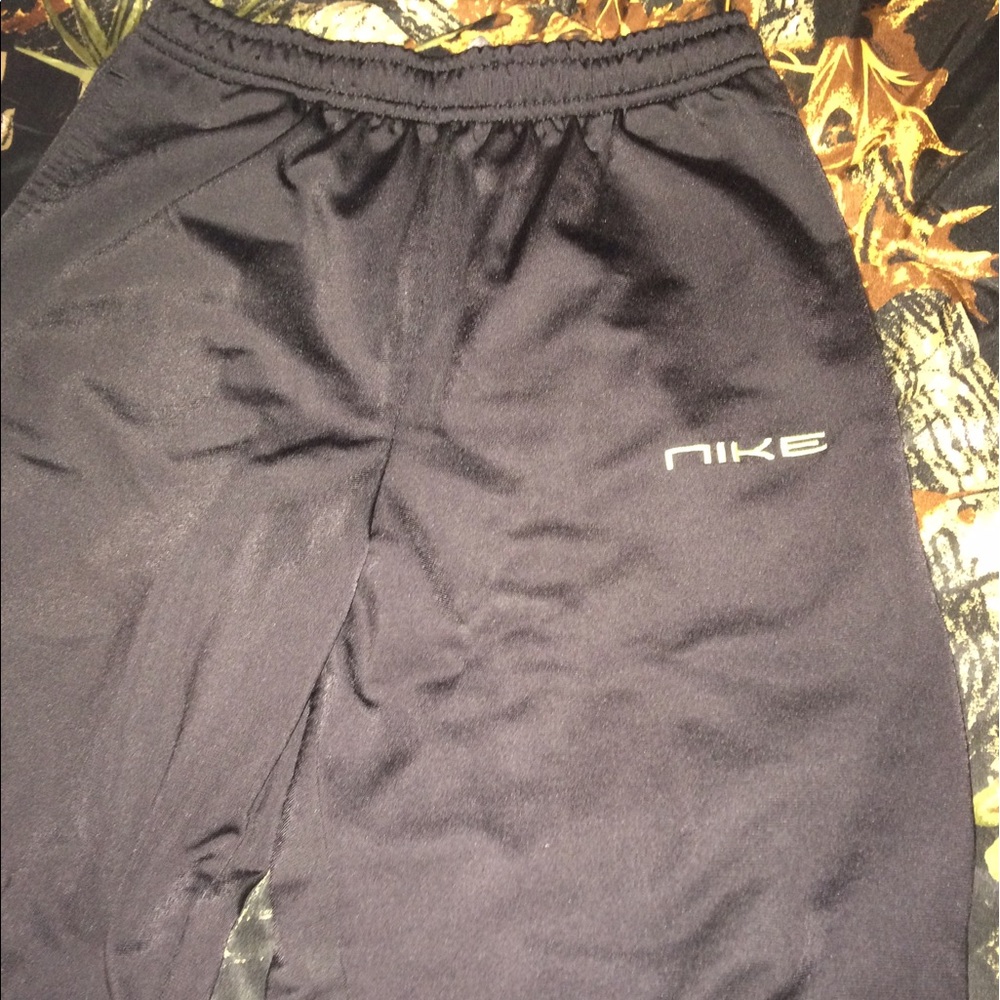 Nike Capri