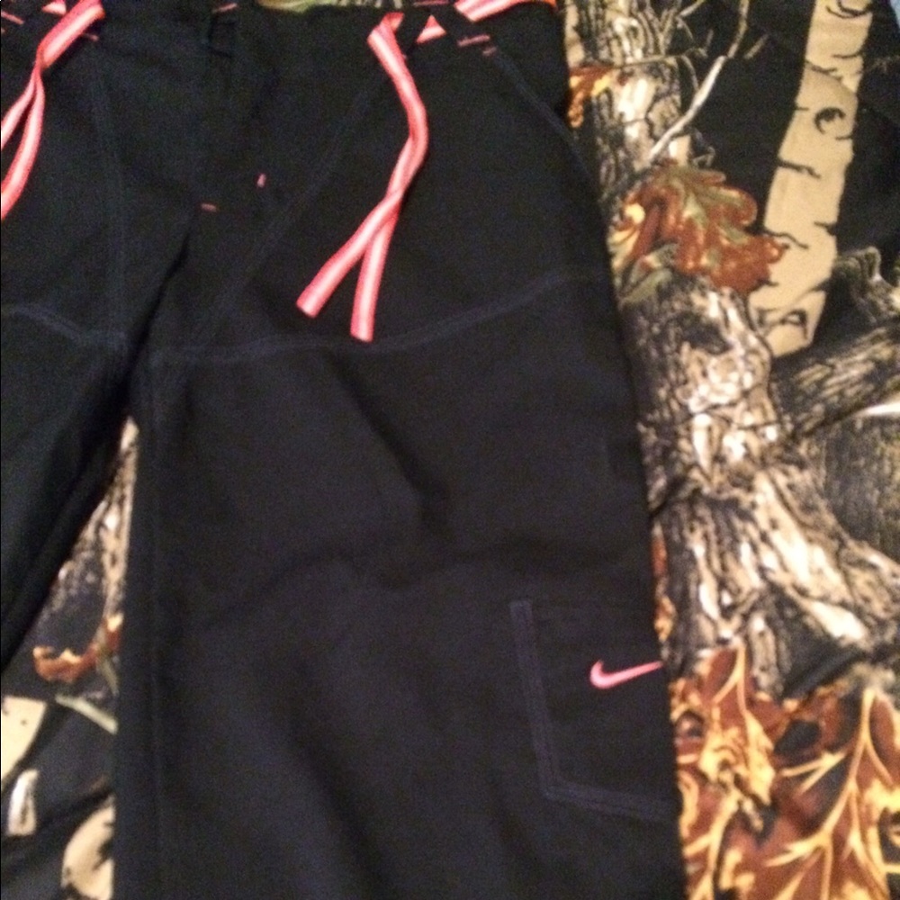 Nike Capri