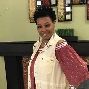 Meet your Posher, Ann