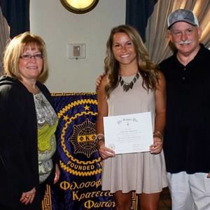 Meet your Posher, Katelyn