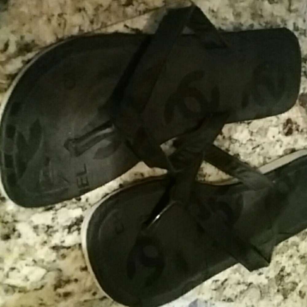 Chanel flip flops