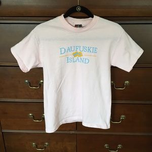 NWOT. Daufuskie Island T Shirt. South Carolina pink tee shirt