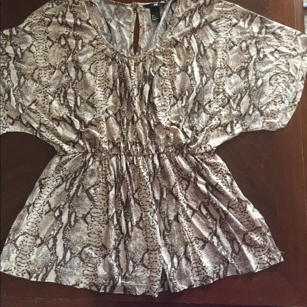 Women's blouse