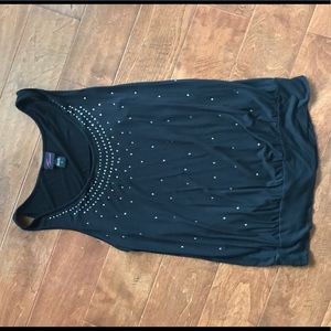 **final price drop**Cute stretchy blingy tank
