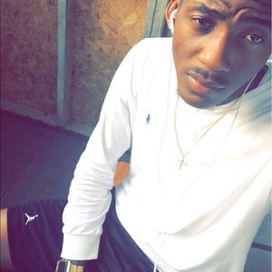 Meet your Posher, Malik