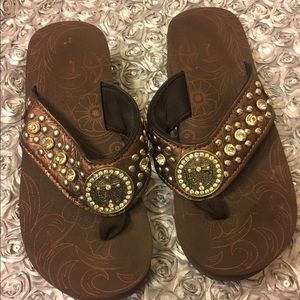 Blingy wedge flip flops
