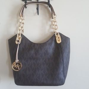 MK Signature Medium Tote Shoulder