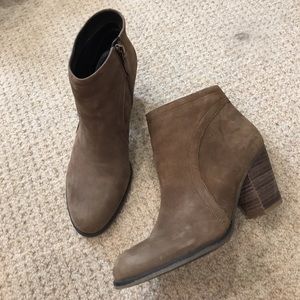 Brown Franco Sarto boogies size 8