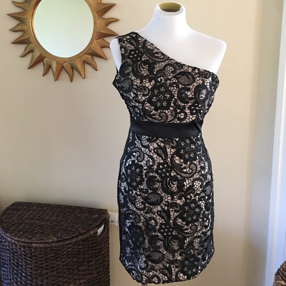 NWOT One shoulder cocktail dress
