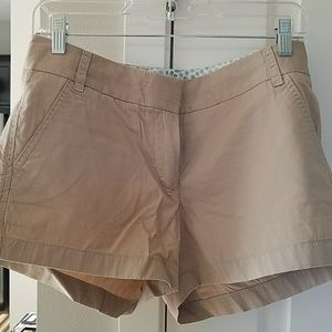 Jcrew Factory broken in Chino shorts 3in