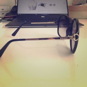 Authentic Gucci sunglasses