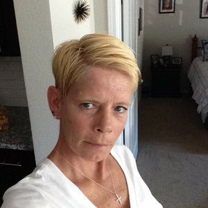 Meet your Posher, Linda