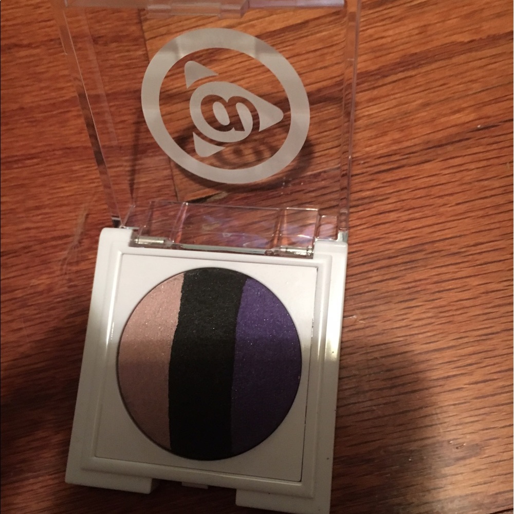 Mary kay eye shadow
