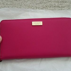Kate Spade zip around wallet