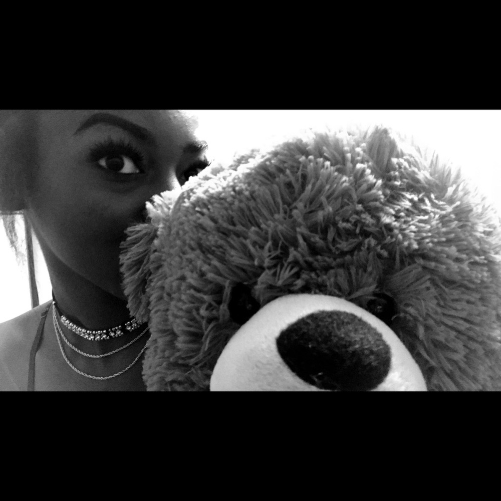 Meet your Posher, Melissa