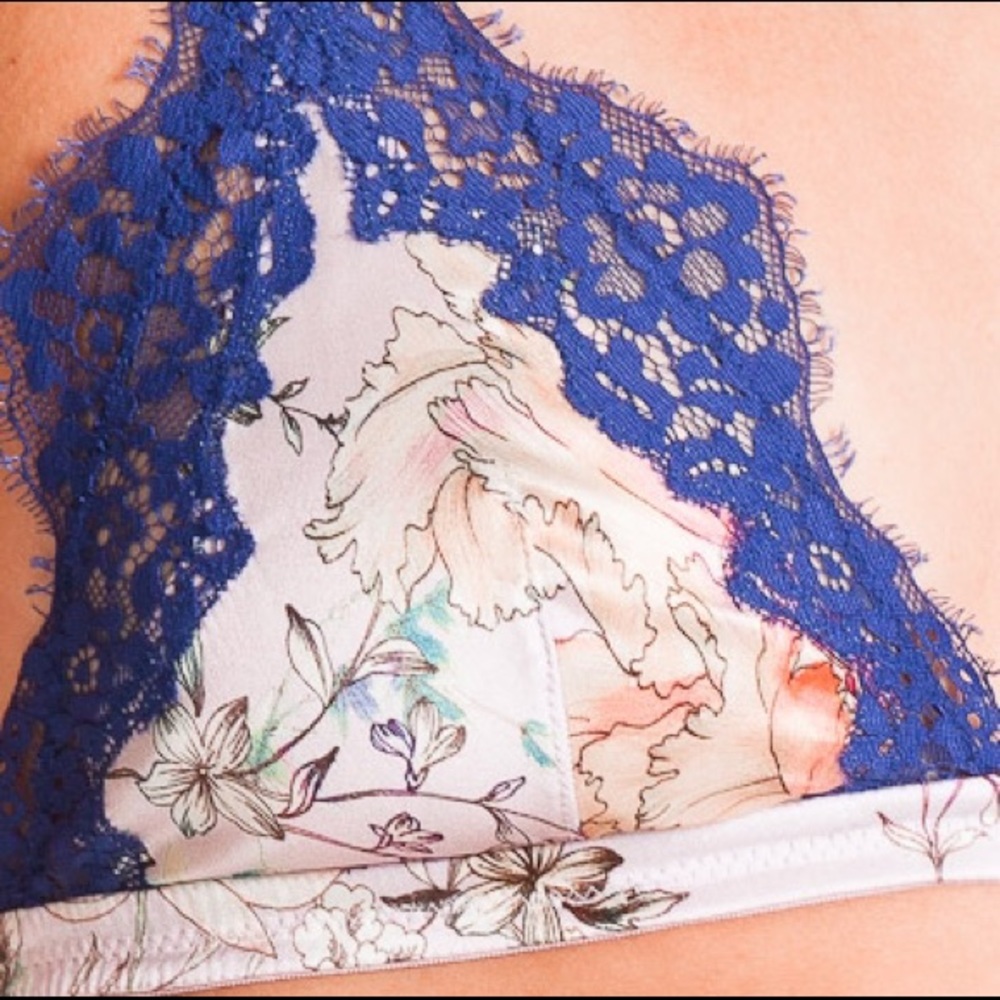 Valery Blue Floral Silk Bralette - Picture 4 of 7